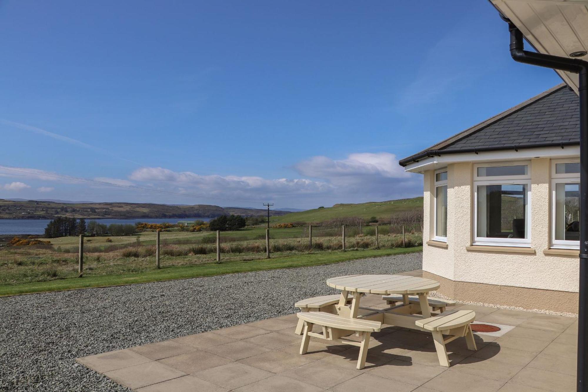 Burnside Cottage Portree Exterior photo